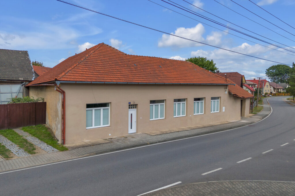 Prodej rodinného domu, Újezd